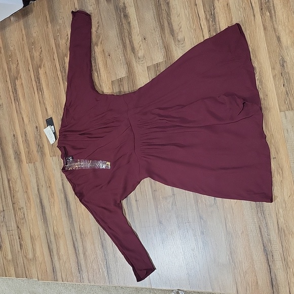 SCOTCH & SODA MAISON SCOTCH Merlot Maison Wrap Midi Dress w/ Necklace - Picture 2 of 16